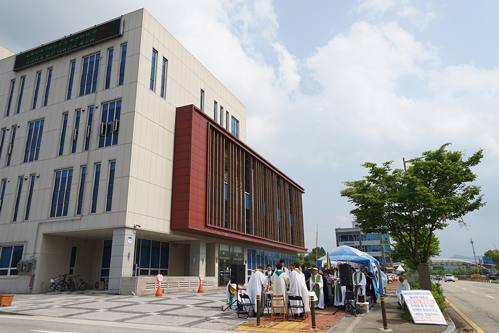 CKB09979_ 33차 월요미사.JPG