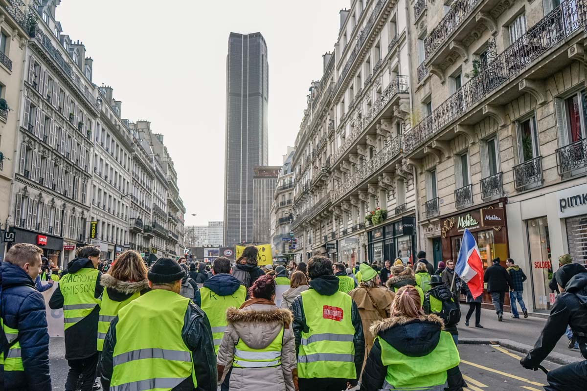 Yellow_vests_protest2_resize.jpg