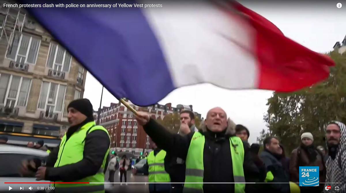 yellowvest_resize.jpg