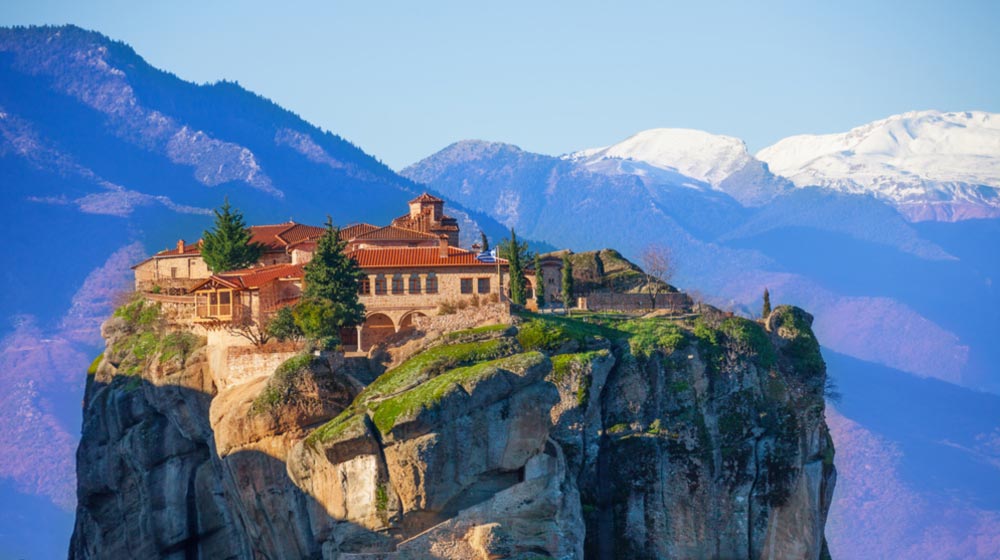 meteora-holy-trinity-monastery_resize.jpg